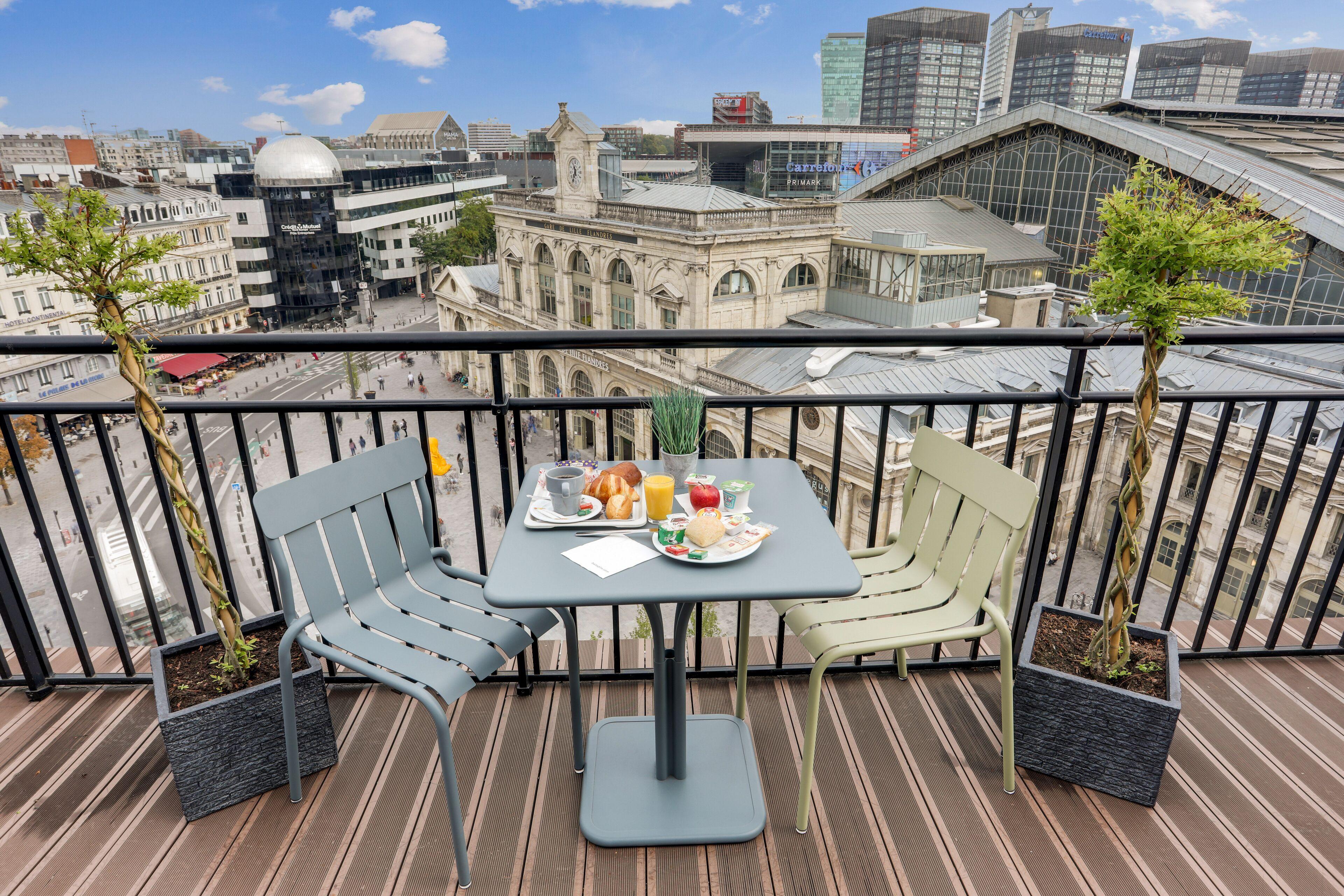 9 Central Hotels Near Chateau de Flers Worth Booking
