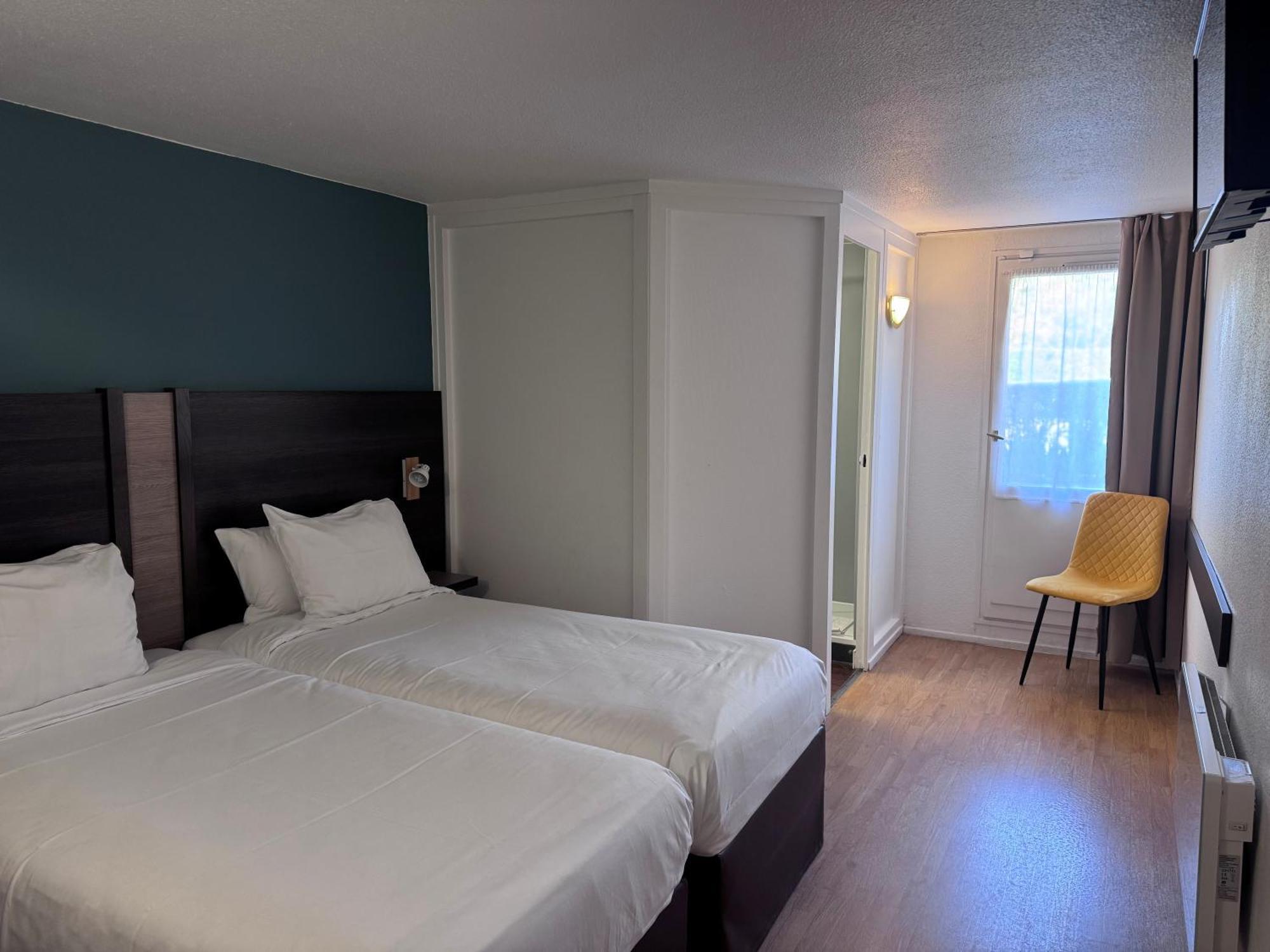 Staying In Epernay: 5 Central Hotels Compared